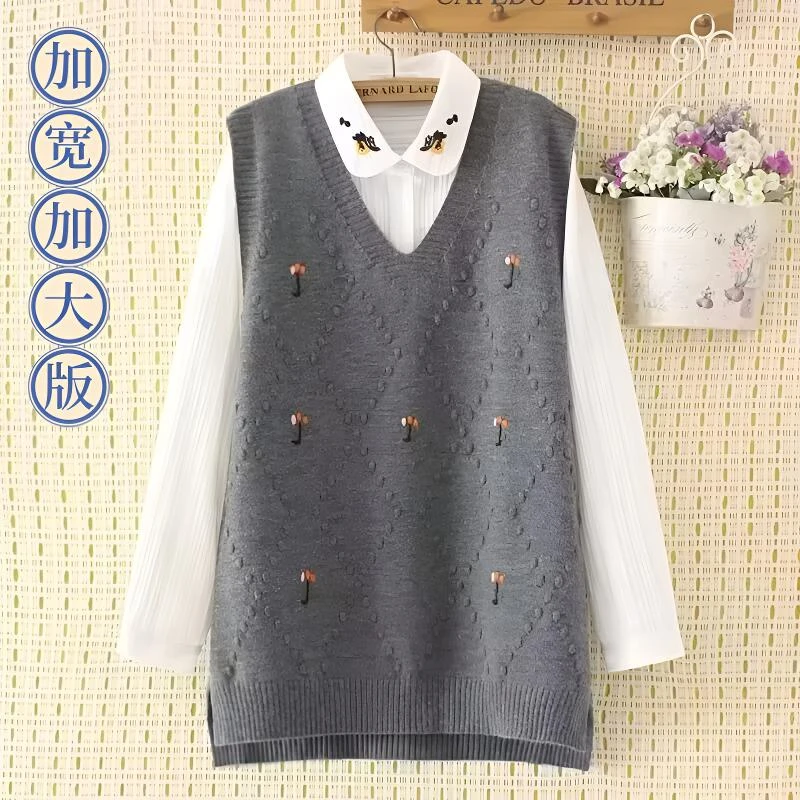 大码马甲女200斤春季女装新款胖mm时尚绣花宽松V领针织背心上衣