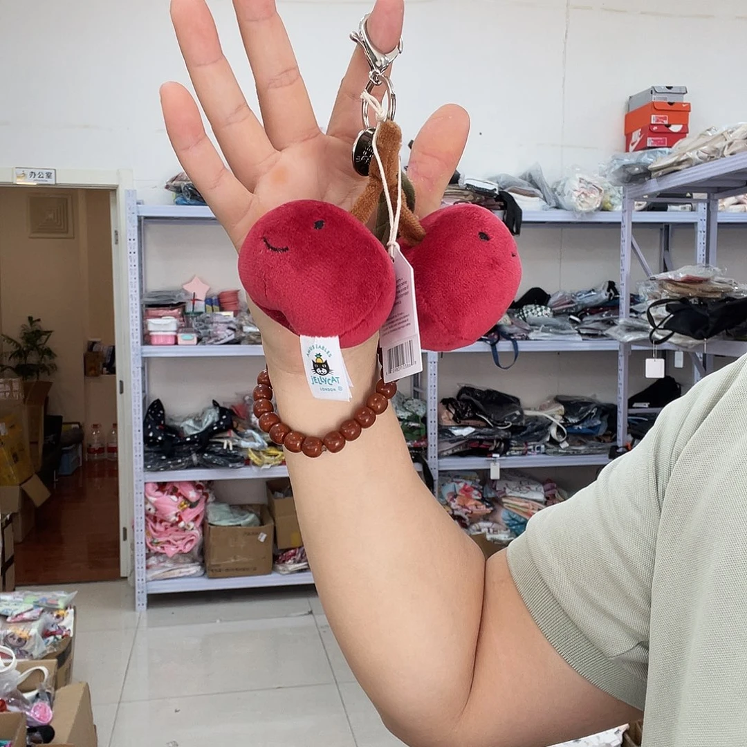 PU化妆包等各种产品的