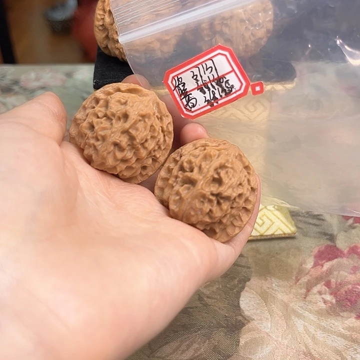 把件文玩核桃苹果园