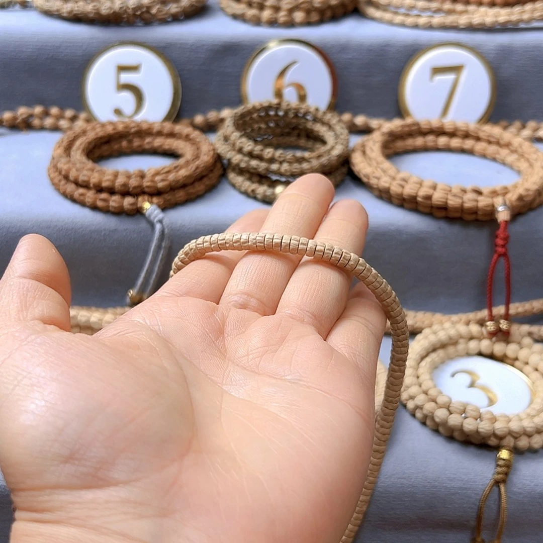 柏香籽/百香籽手串登*