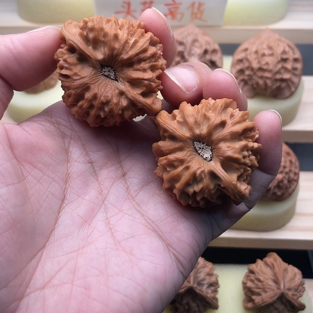 吊坠文玩核桃O****H43龙门涧