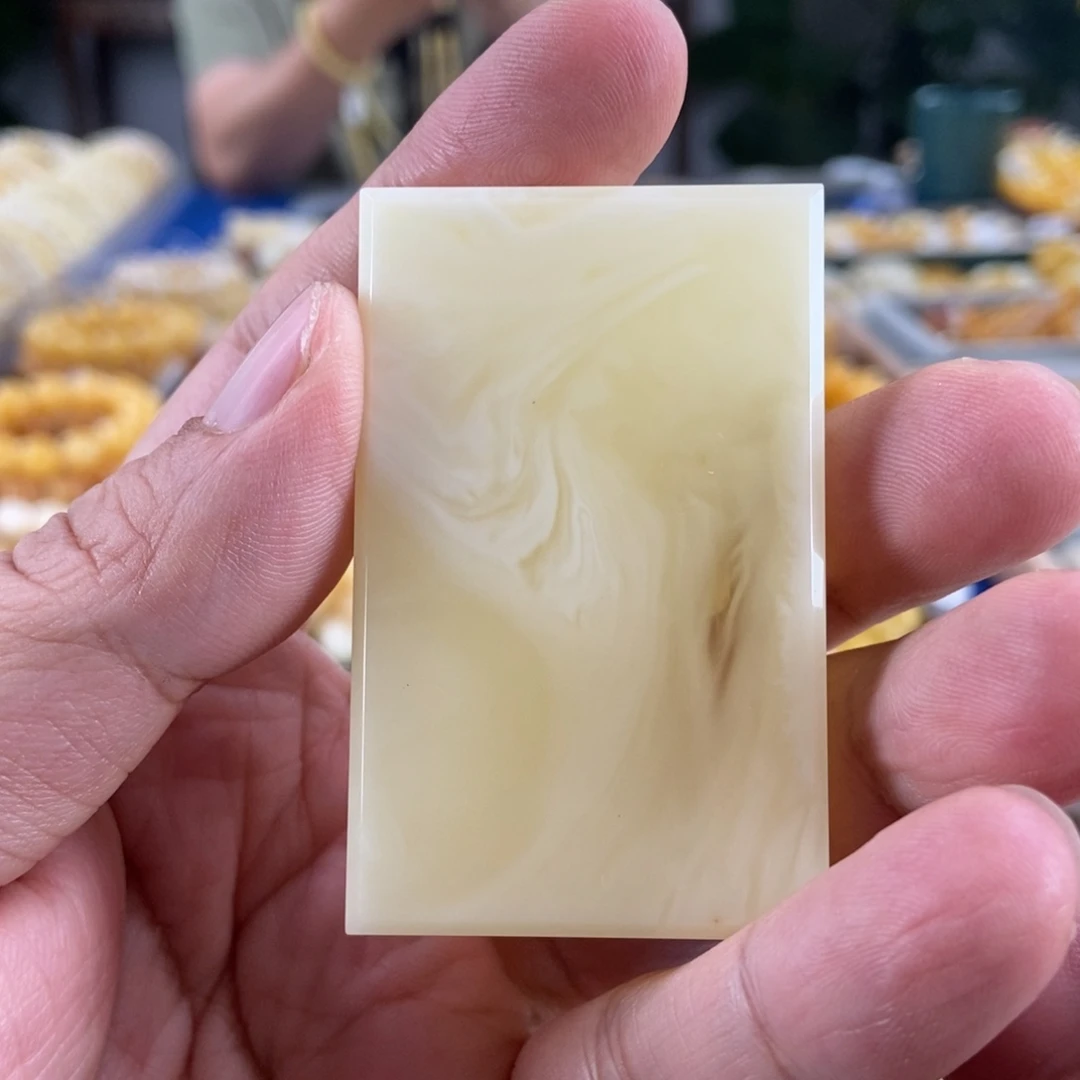 琥珀未镶嵌珠宝奇石拉丝纹子冈牌30.91