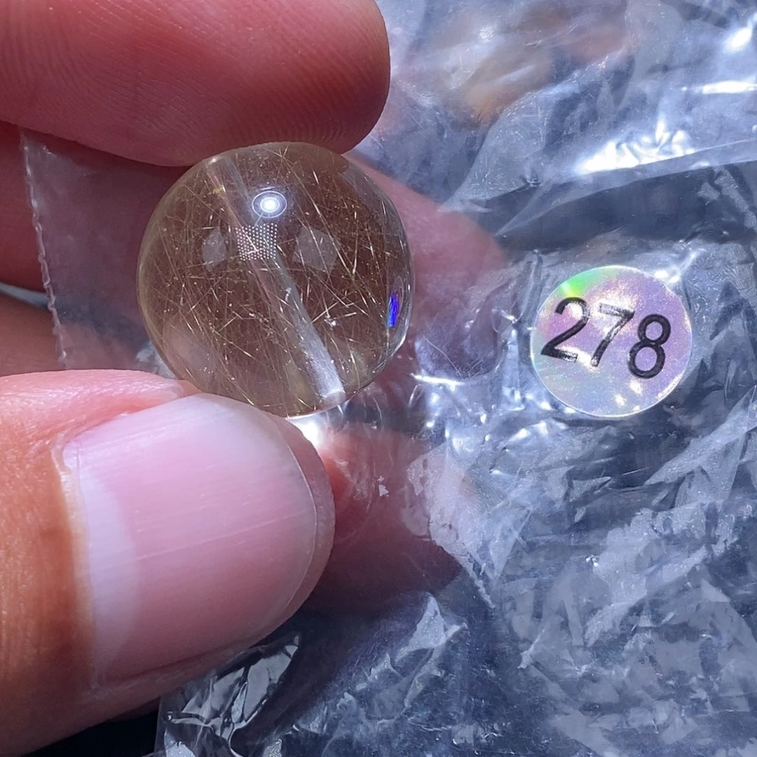 那***孩未镶嵌手链发晶天然水晶