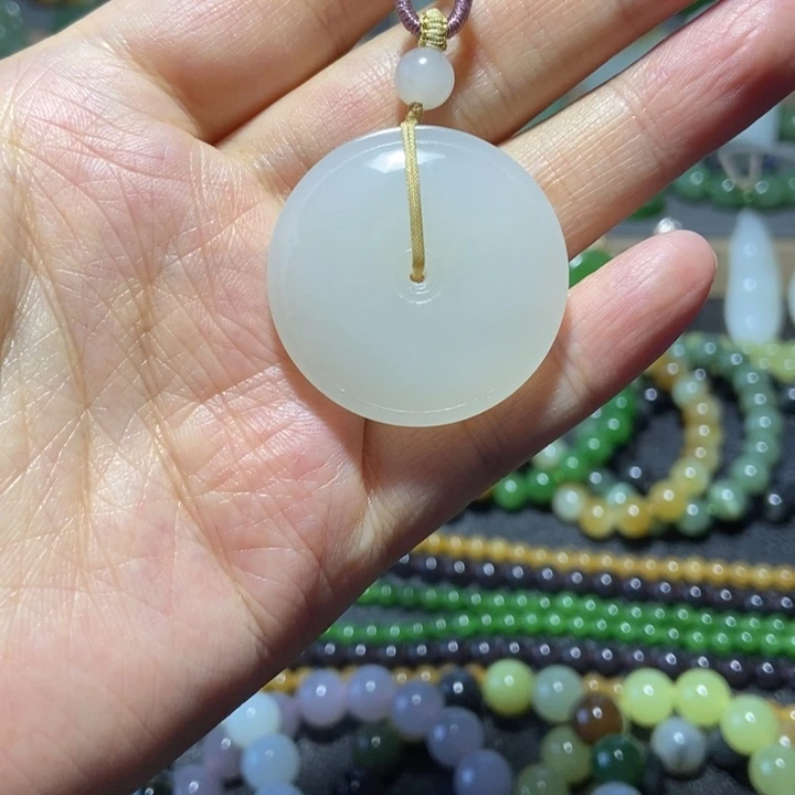 和田玉未镶嵌吊坠(不含链)