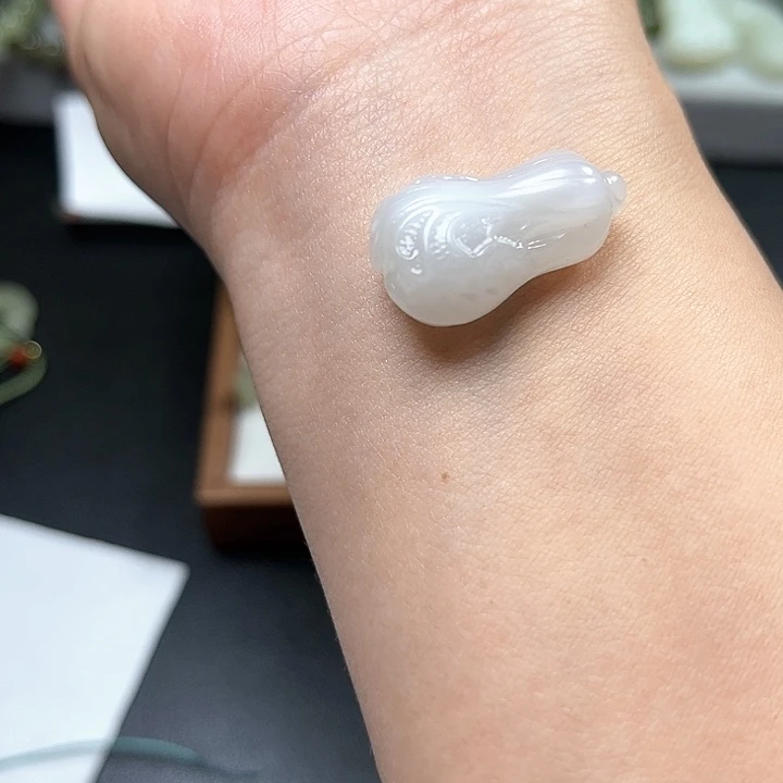 【闪购商品】和田玉颈饰未镶嵌青*