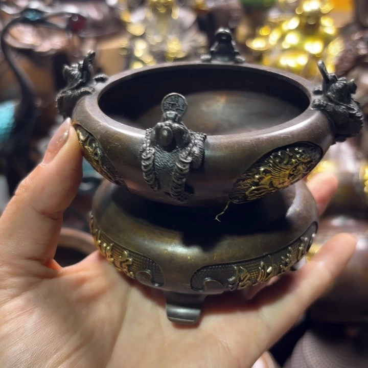铜器摆件收收藏藏