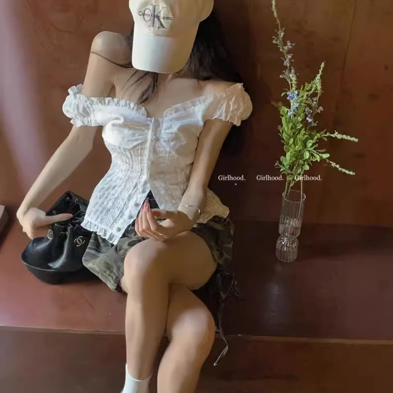 白色蕾丝花边衬衫女性感辣妹春季2024新款修身显瘦衬衣开衫上衣潮