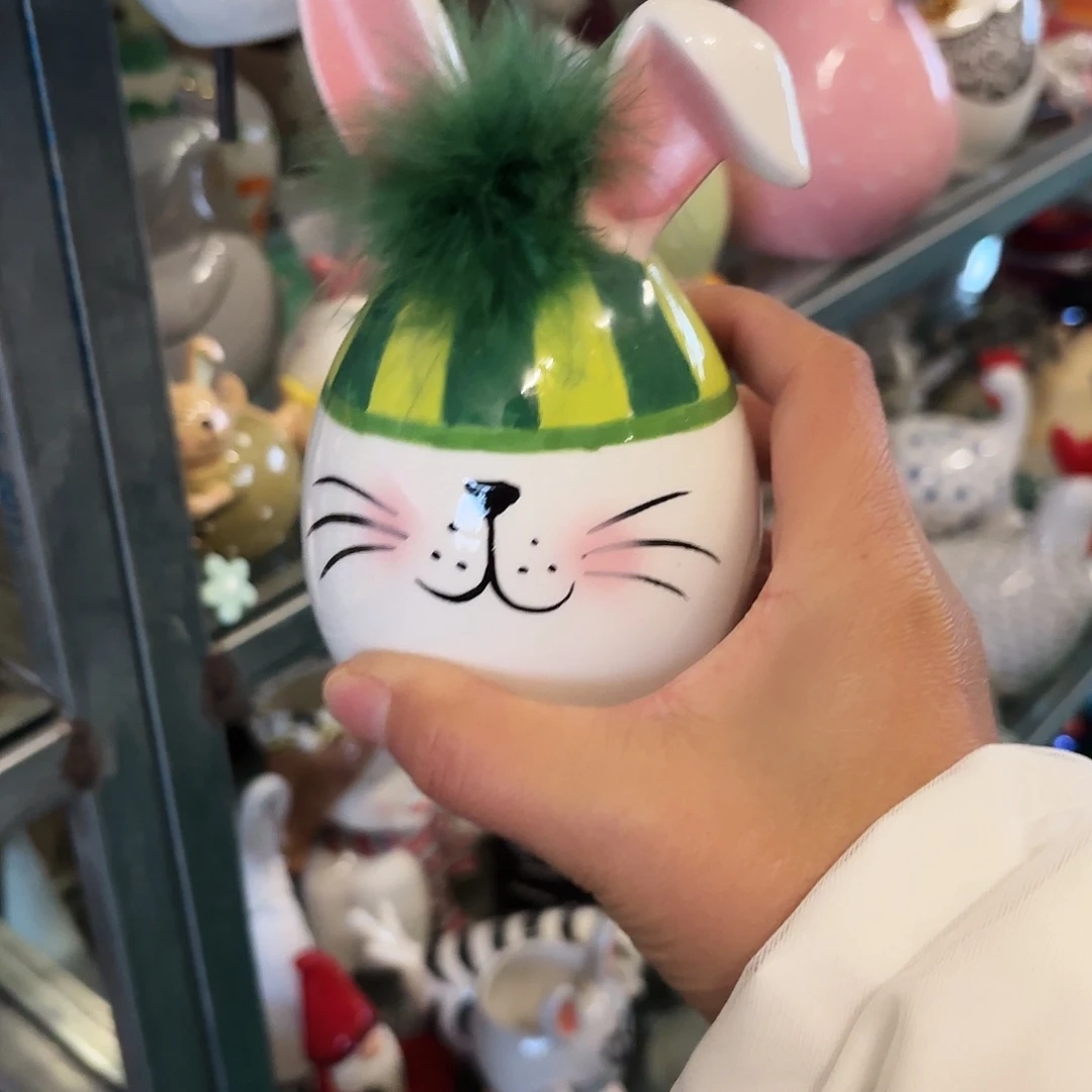 哇***陶瓷艺术设计中心