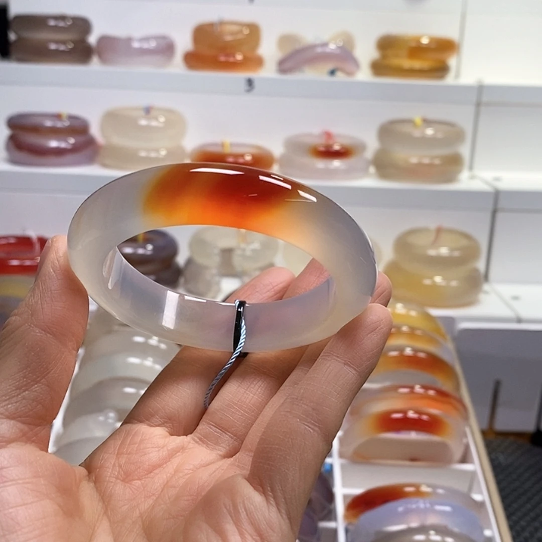 玛瑙/玉髓未镶嵌手镯