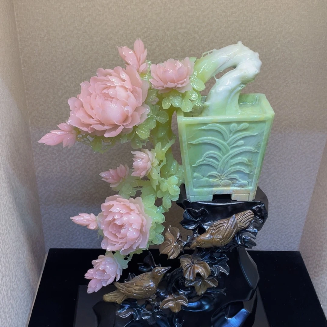 蛇纹石玉未镶嵌摆件