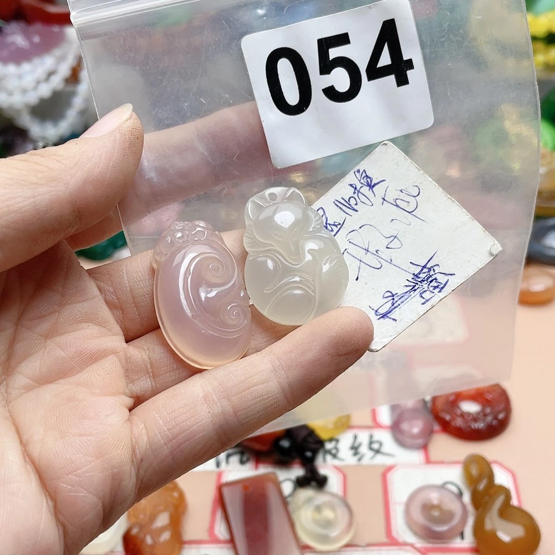 合金颈饰玛瑙/玉髓腊*子