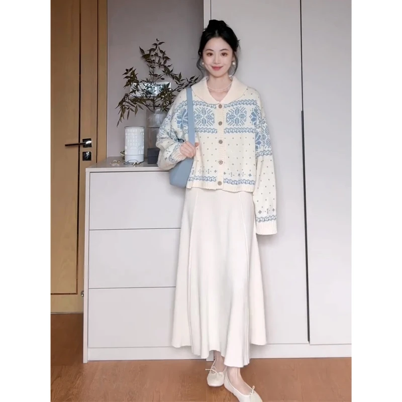 2025秋季新款女法式气质宽松翻领长袖毛衣上衣百搭高腰显瘦半身裙