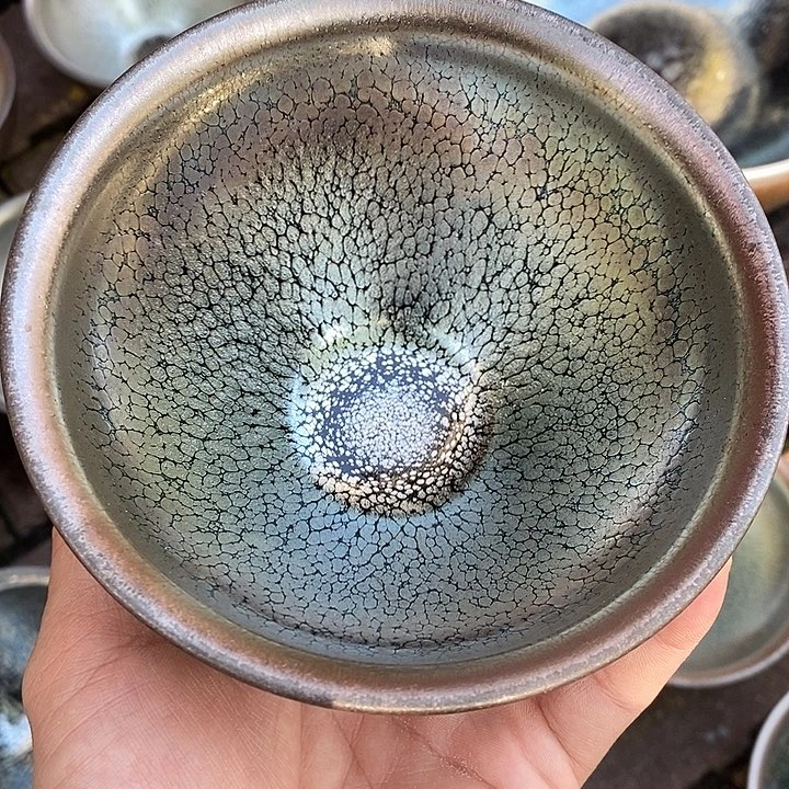 茶盏建盏点茶一个