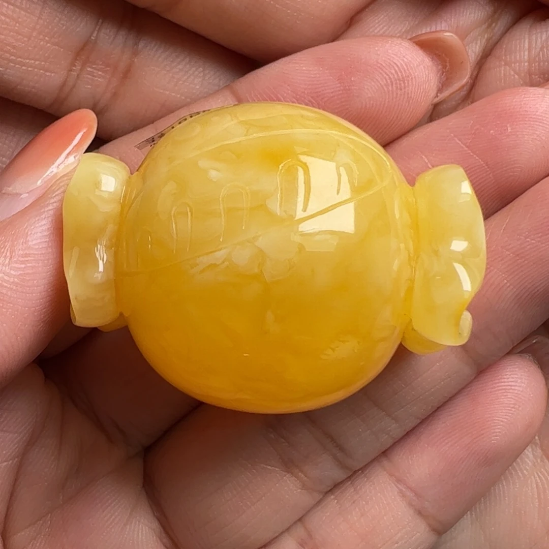 蜜蜡吊坠(不含链)未镶嵌无优化