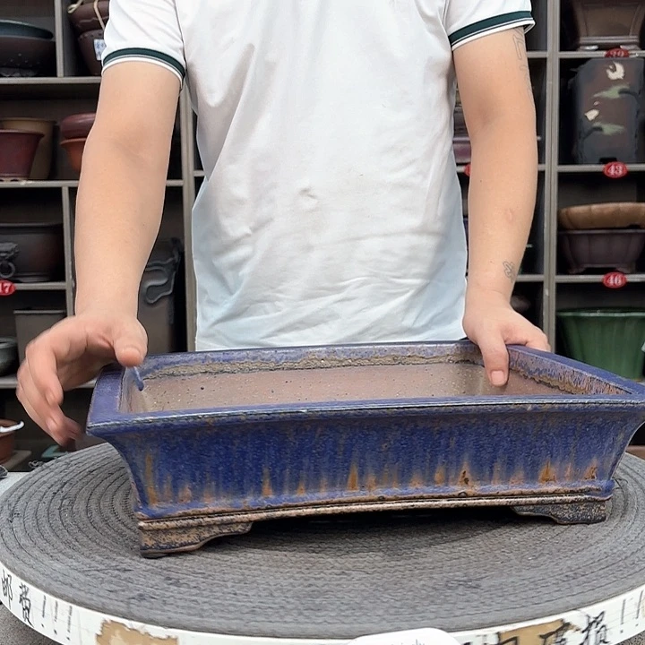 紫砂花盆紫砂的颜色很好看