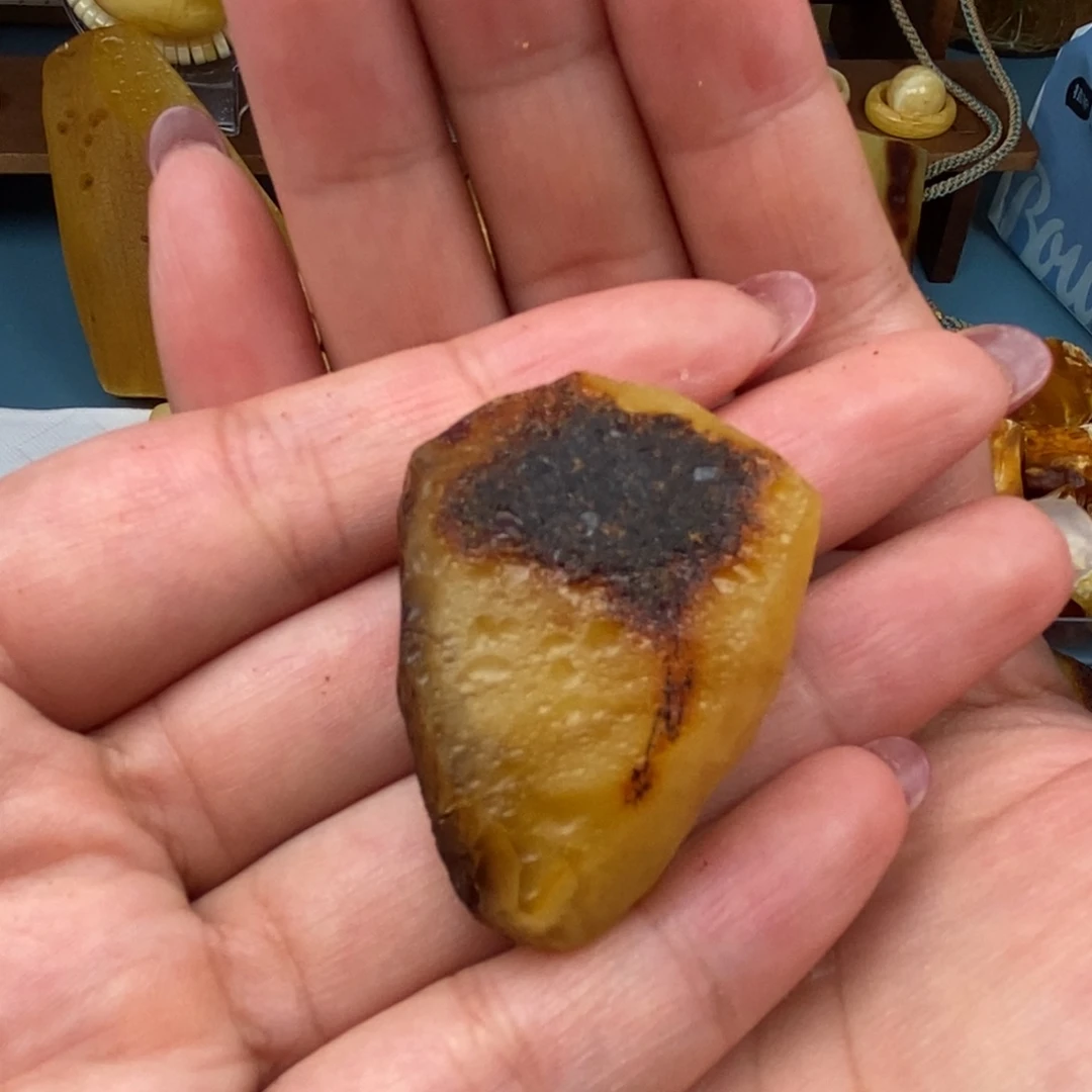 丨***丶定制琥珀未镶嵌蜜蜡原石定制