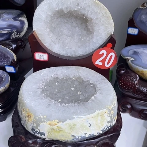 【闪购商品】未镶嵌珠宝半成品水晶留****x