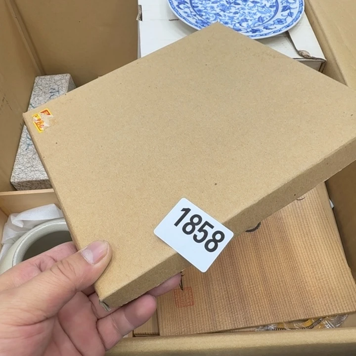 瓷片《***》工艺品摆件瓷器摆件666