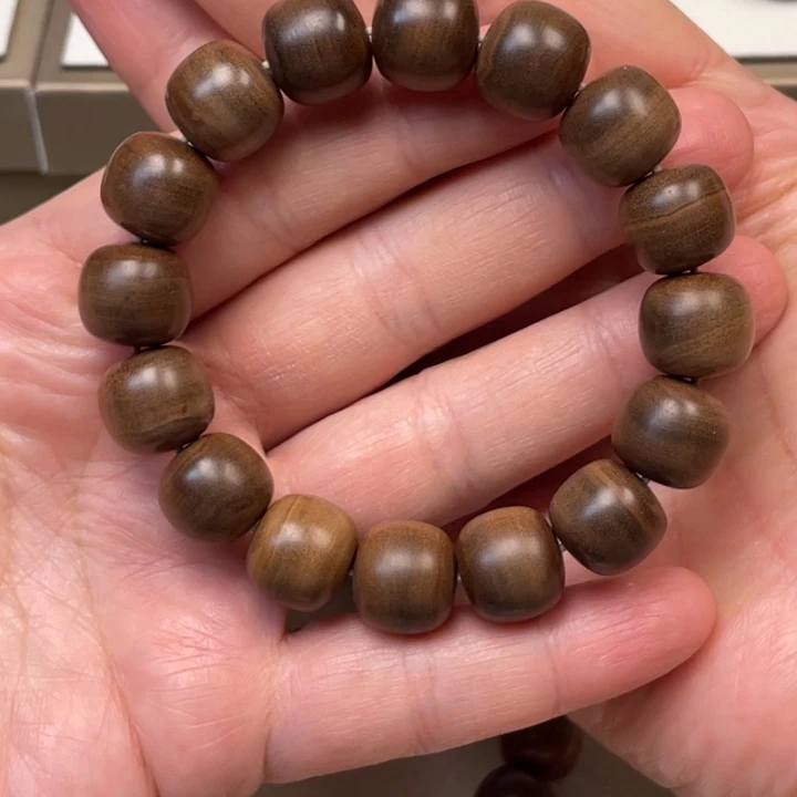 大***江手串/手链檀香木迈索尔正区老山檀香1.3✖️1.4黑肉