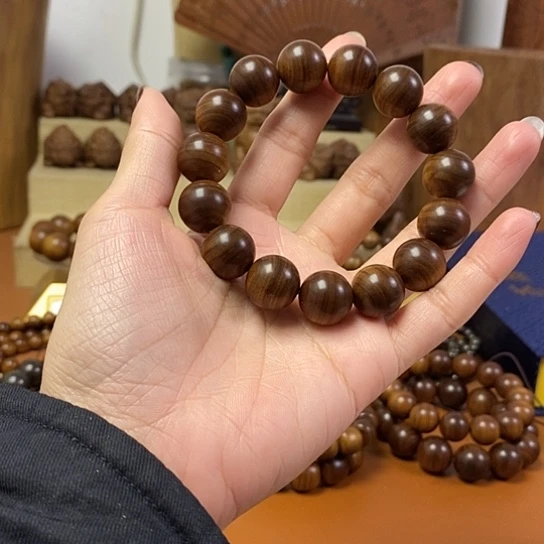 老山檀香黑肉沉水1.5手串