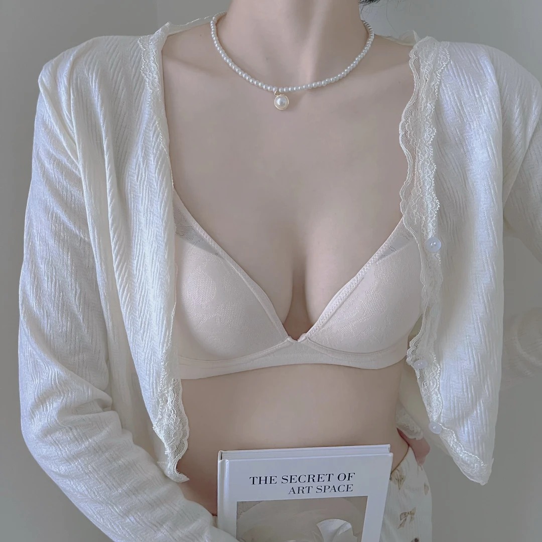 高级法式bra～舒适少女内衣小胸聚拢显大调整型无钢圈女士文胸罩