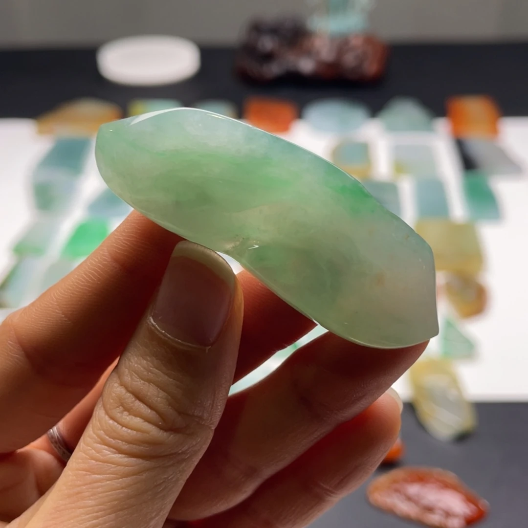 定制翡翠未镶嵌包工