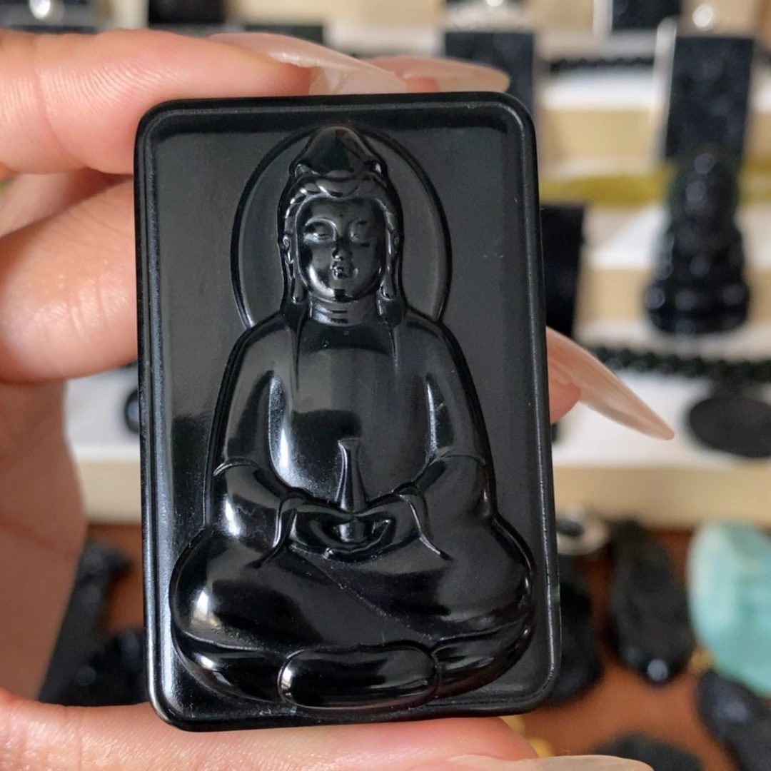 闻***门蛇纹石玉未镶嵌吊坠