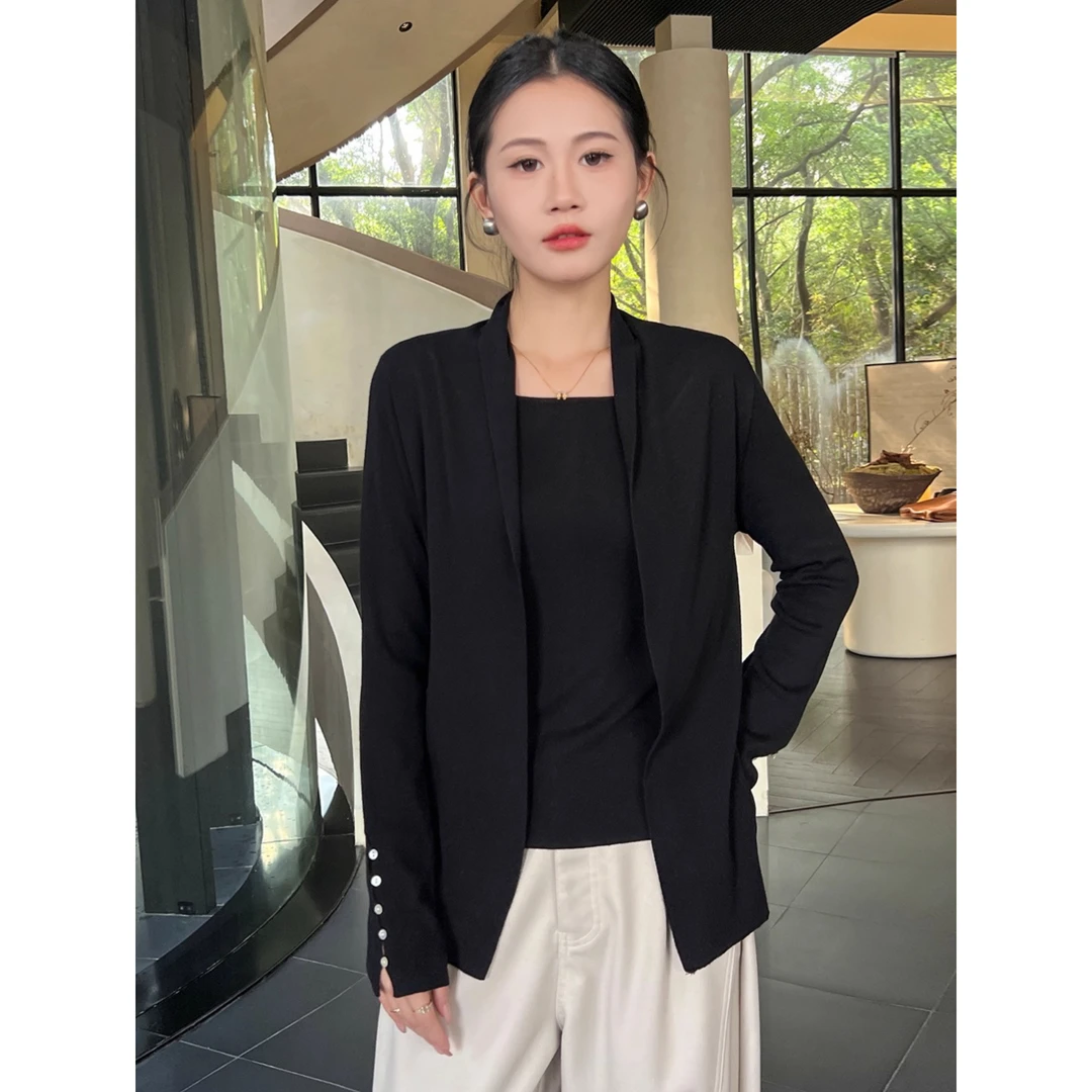 假两件针织黑色打底衫女2025新款秋冬长袖毛衣外穿设计感内搭上衣