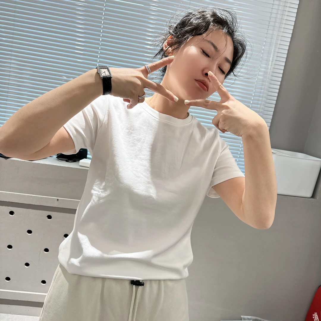 2025新款百搭圆领短袖休闲上衣女纯色打底衫
