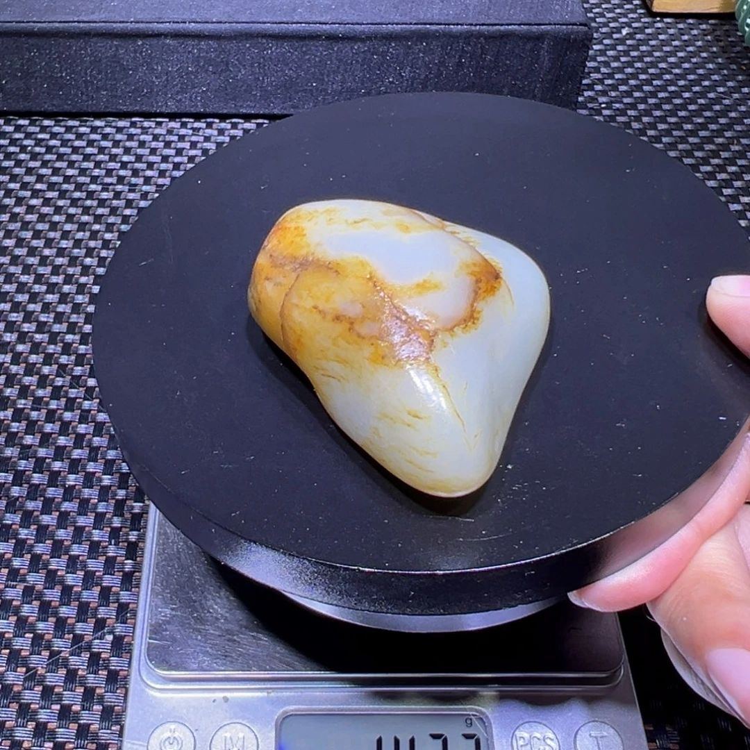 吊坠(不含链)未镶嵌和田玉（子料）112-50