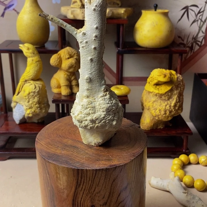余***贵黄杨木等多种材料