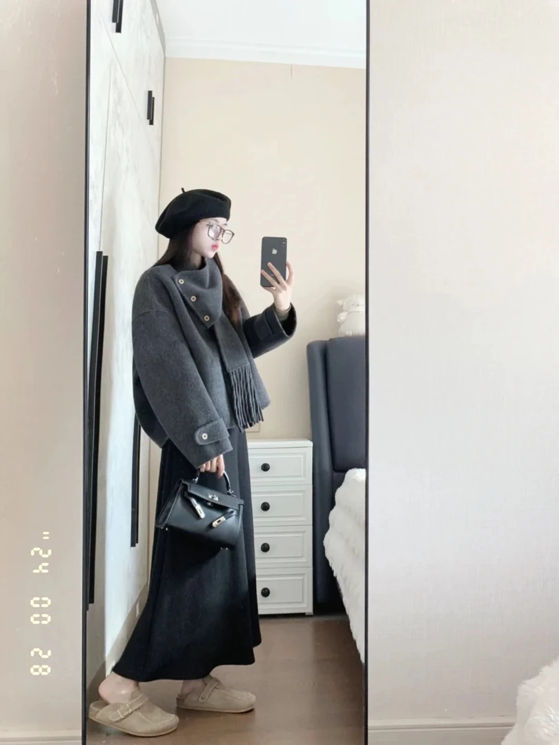 秋冬穿搭一整套女韩系灰色围巾领毛呢外套搭配半身裙轻熟显瘦套装
