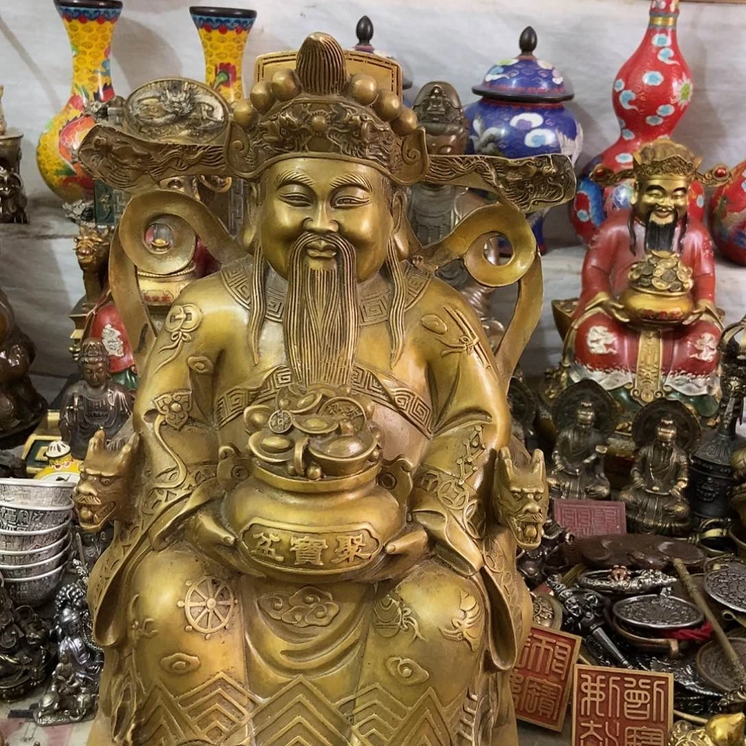 余****药朝阳黄铜摆件老杨黄铜摆件