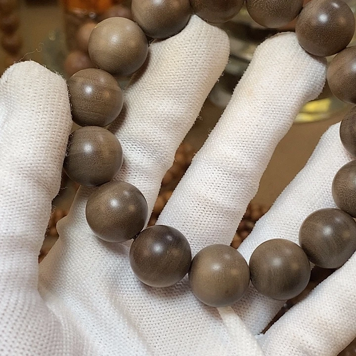 牛***哥檀香木正区印度迈索尔老山檀香真阴沉15mm