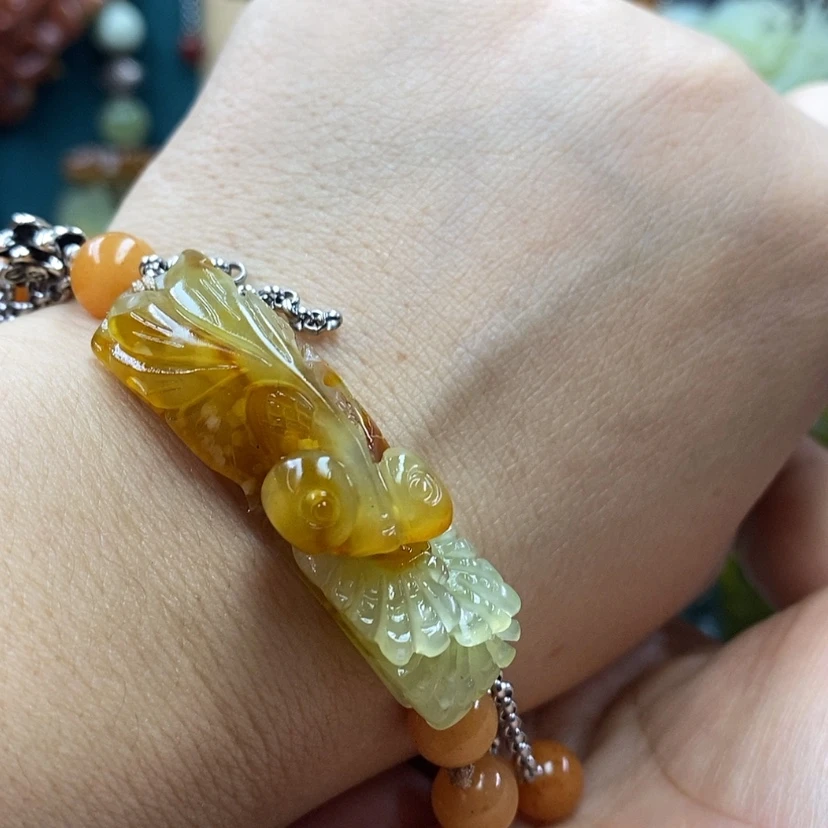 【闪购商品】蛇纹石玉手牌未镶嵌