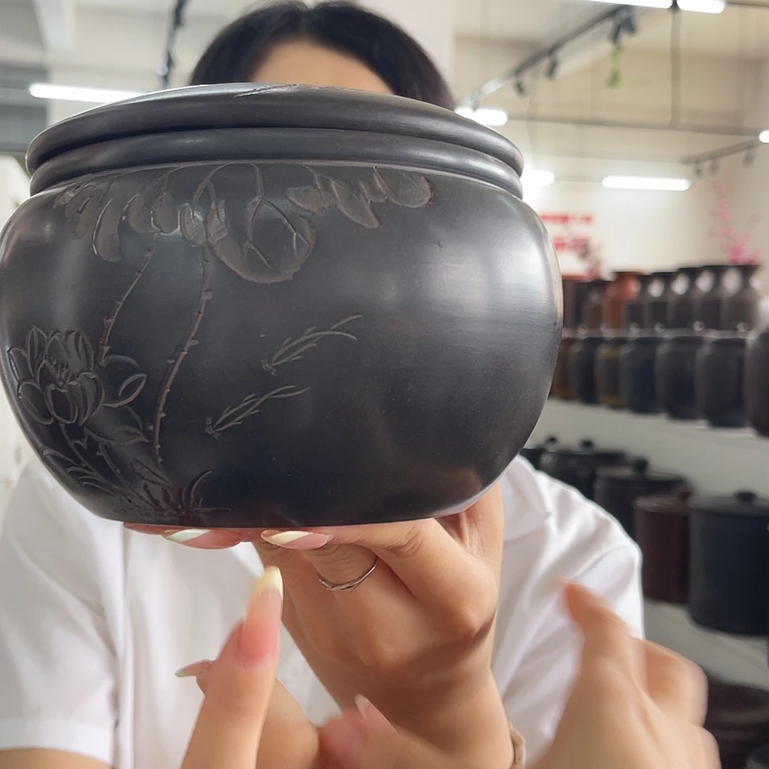 钦州坭兴陶原矿原泥 茶叶罐 一斤装 荷花荷叶手工雕刻