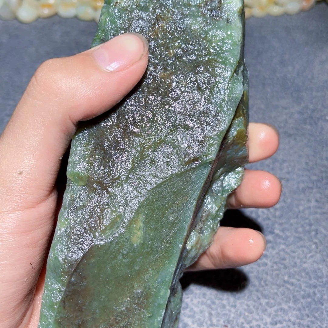 和田玉（糖玉）未镶嵌珠宝奇石