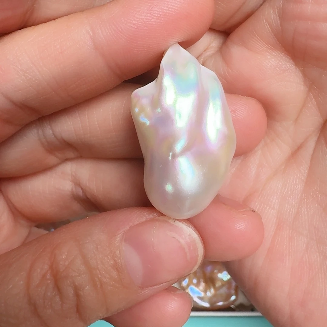 淡水珍珠颈饰银S925镶嵌花**弹