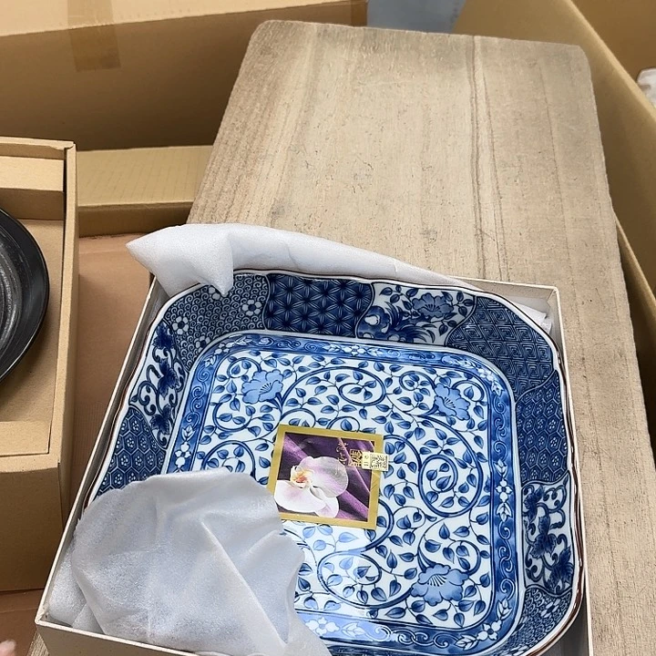瓷片L****糖噗哈哈哈哈哈哈哈哈哈我笑