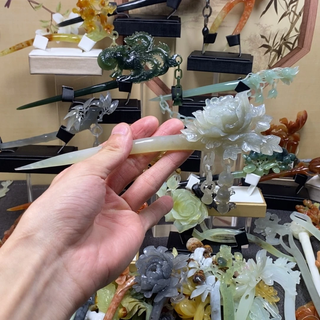 蛇纹石玉发饰未镶嵌