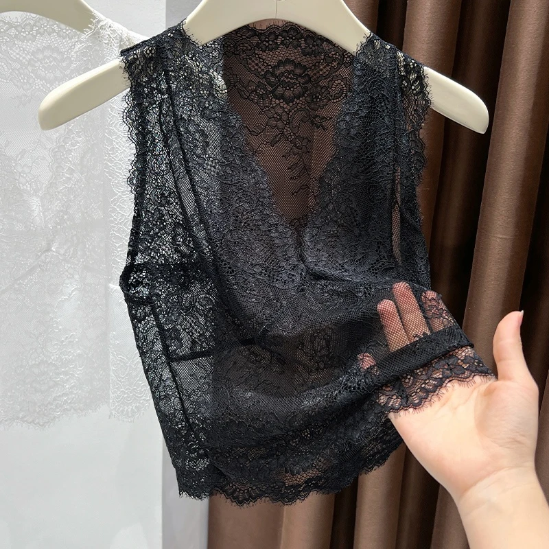 时髦洋气高品质蕾丝衫2025夏季别致漂亮小众V领设计感无袖上衣女