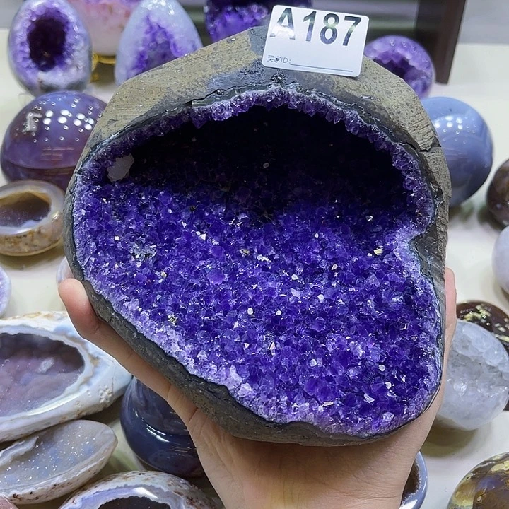 摆件未镶嵌水晶阿****）摆件A187