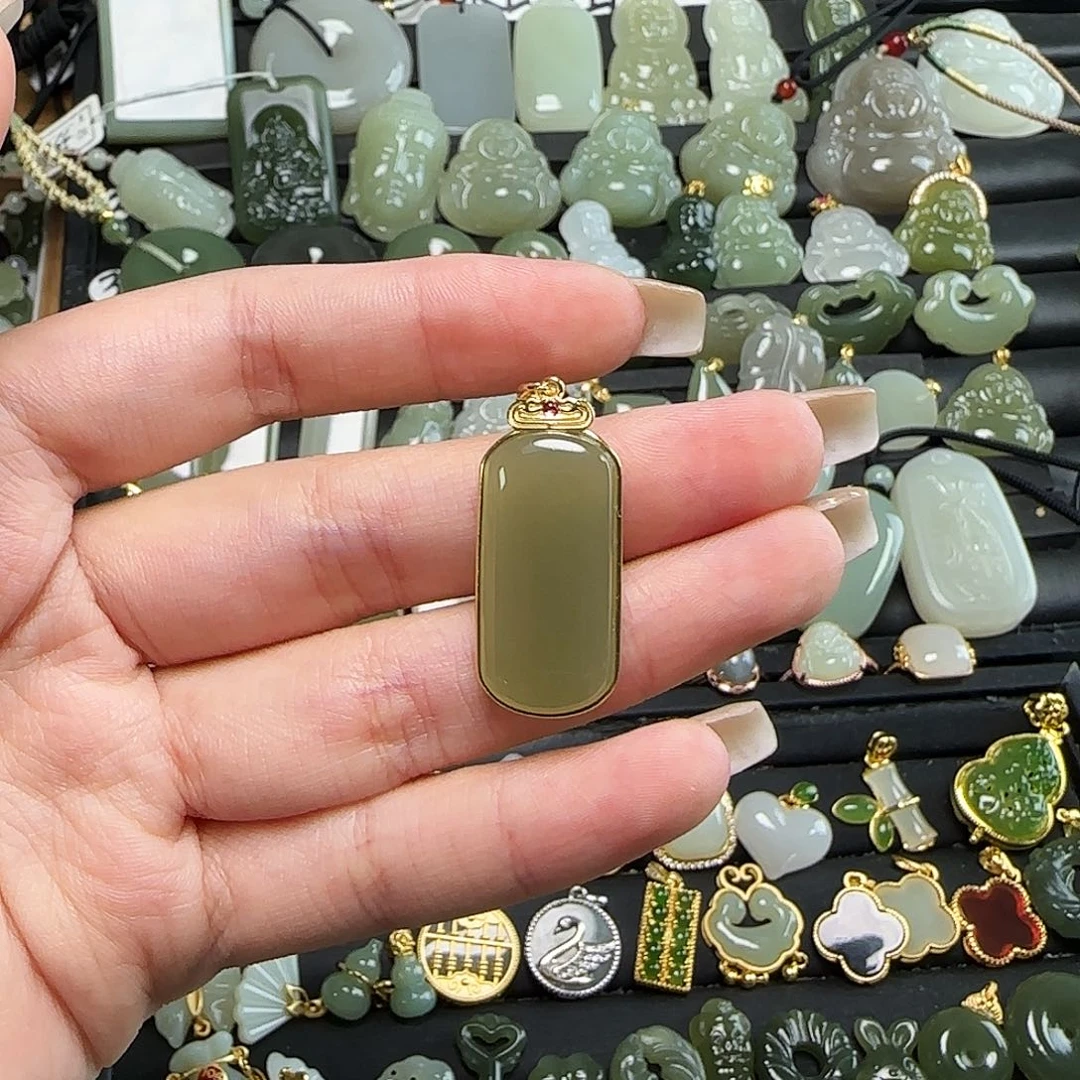 颈饰银S925镶嵌和田玉