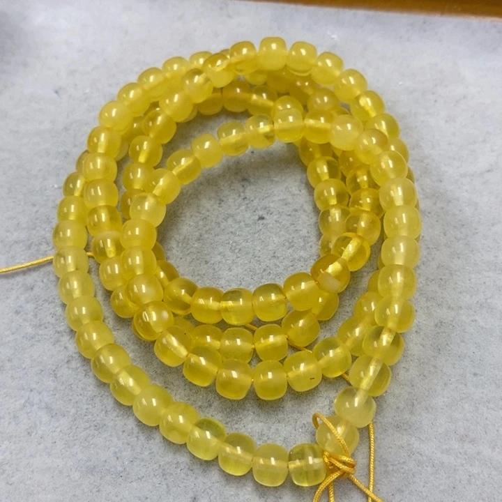 蜜蜡裸石未镶嵌串