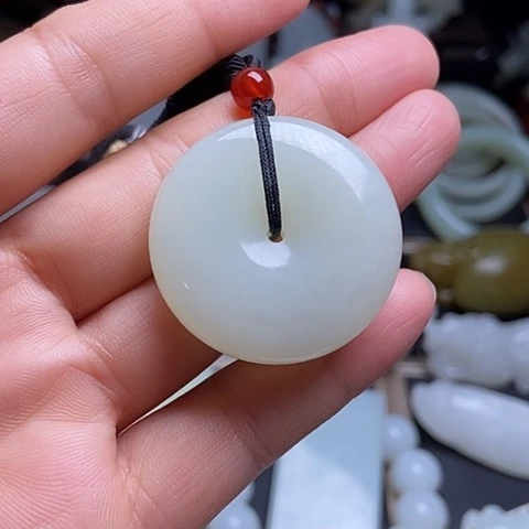 和田玉未镶嵌吊坠(不含链)