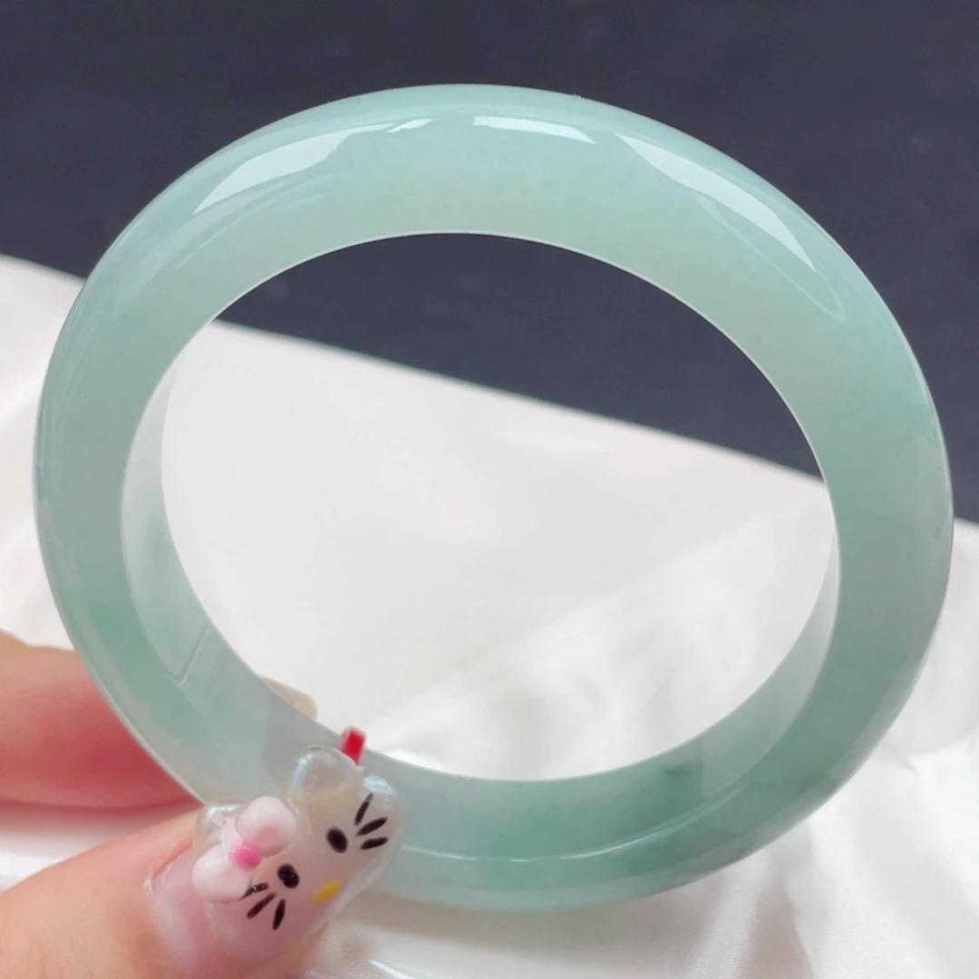 翡翠未镶嵌手镯55圈口