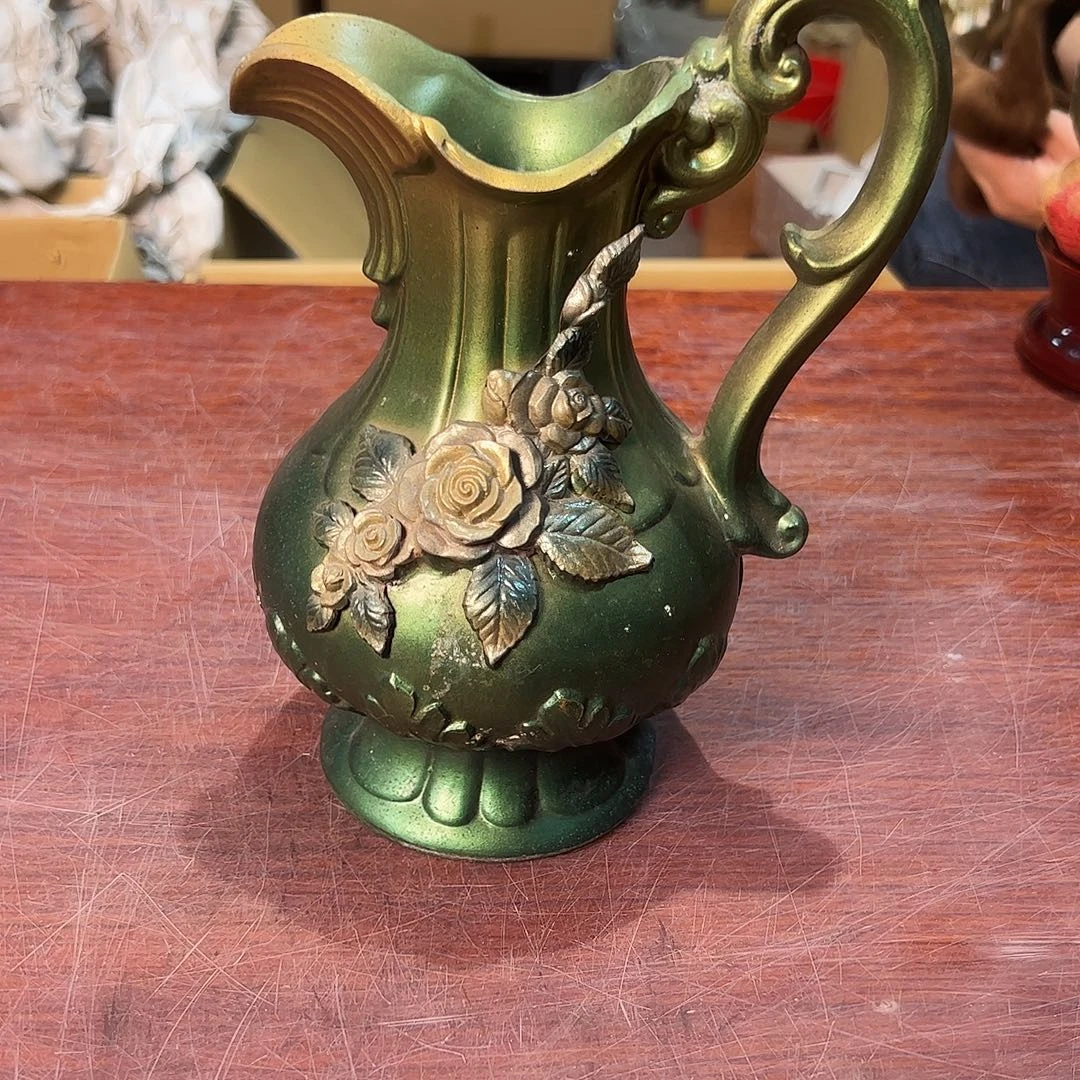 合金中古艺术工艺美术品