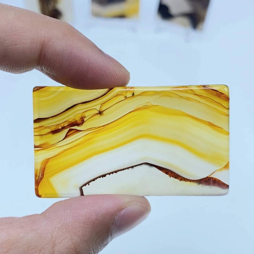 玛瑙/玉髓未镶嵌珠宝半成品