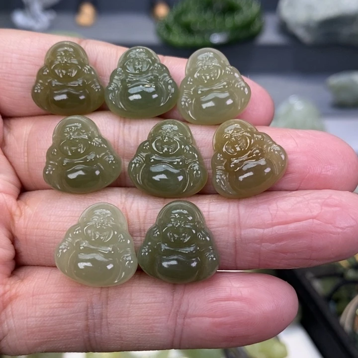 和田玉颈饰未镶嵌多样性发货一个