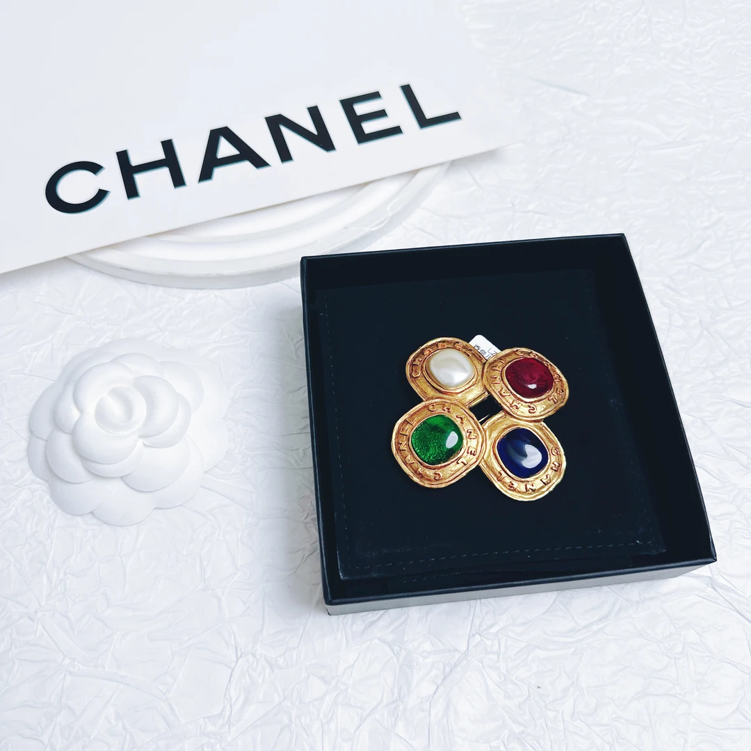 95新 Chanel/香奈儿 柚礼中古/香奈儿三色琉璃珍珠胸针LZ503156